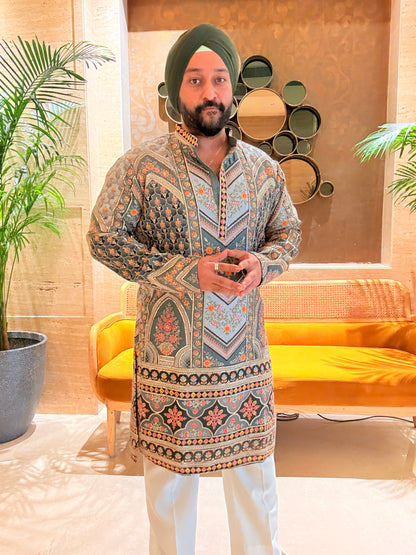 Green Embroidered Kurta