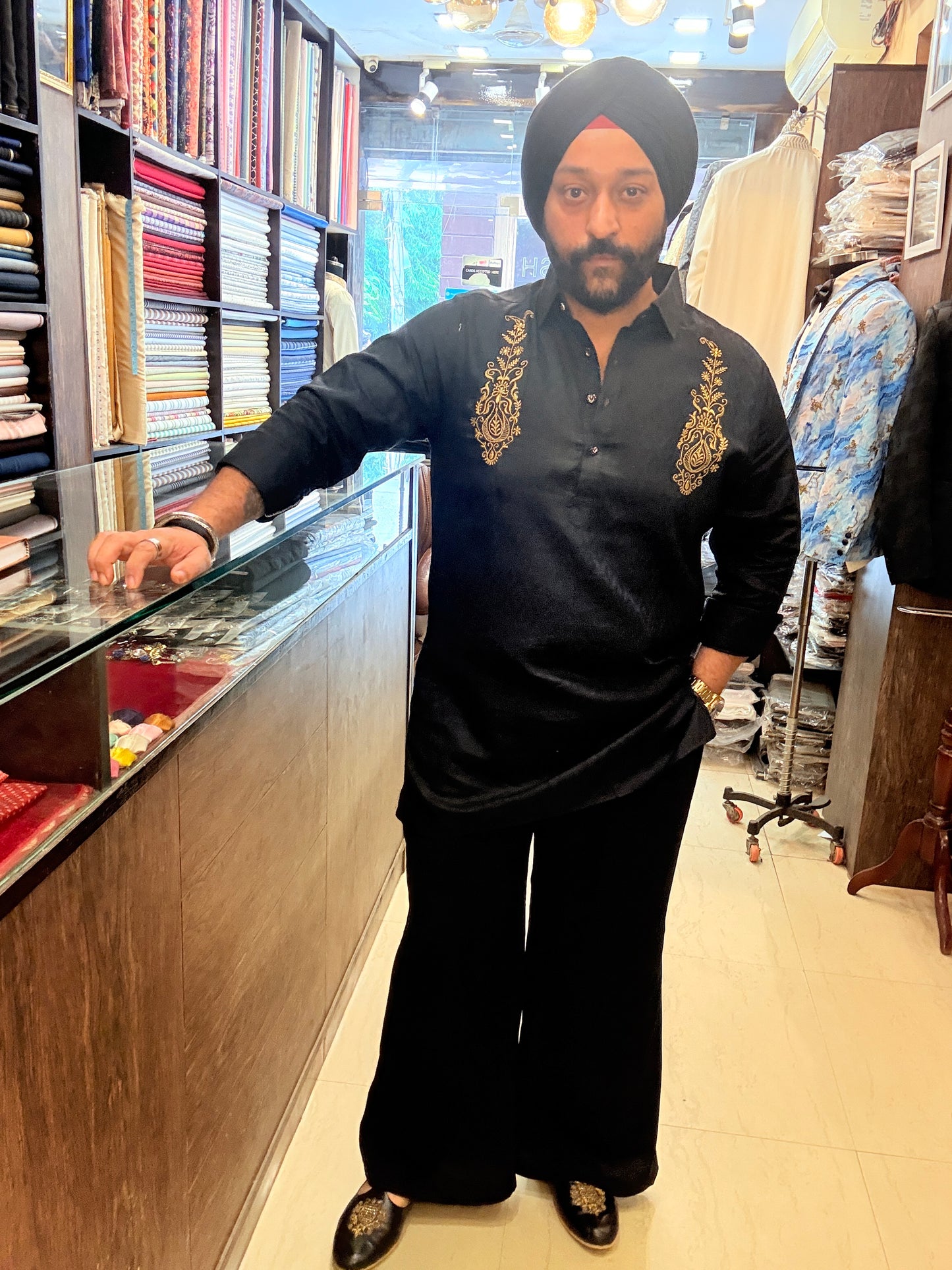 Black Paisely Embroidered Kurta