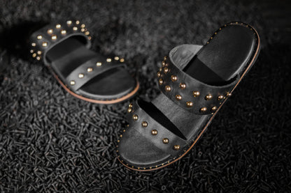 Black Dome Chappals